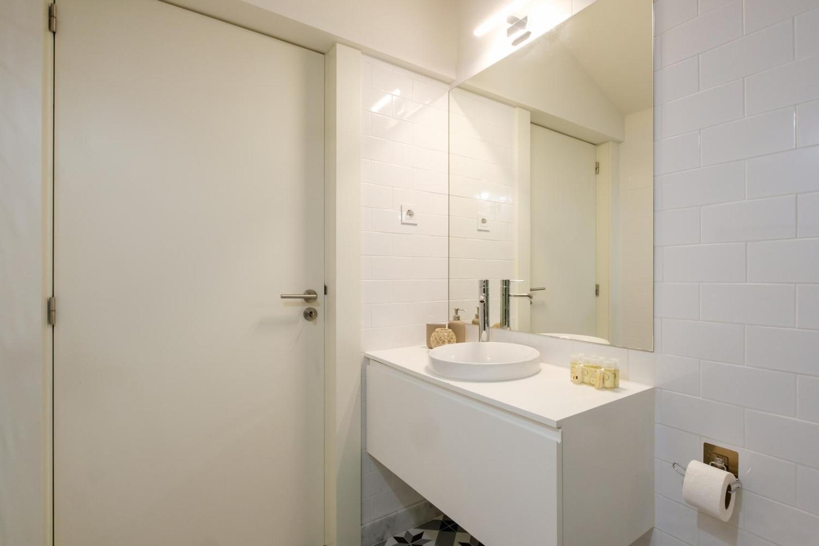 Spacious W. Beautiful & Sunny Private Terrace Appartement Oporto